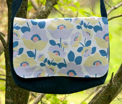 Embroidery Quilt shoulder bag