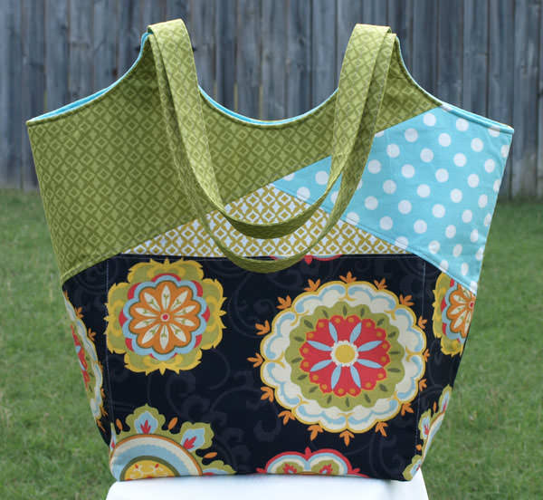 Stand Up & Tote Notice | Andrie Designs