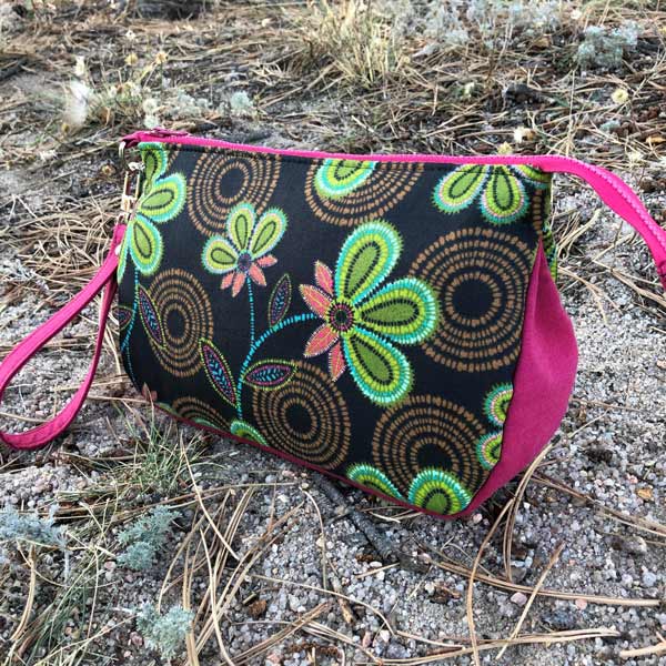 V Pouch Bag Purse Sewing Pattern From Andrie Designs BRAND 